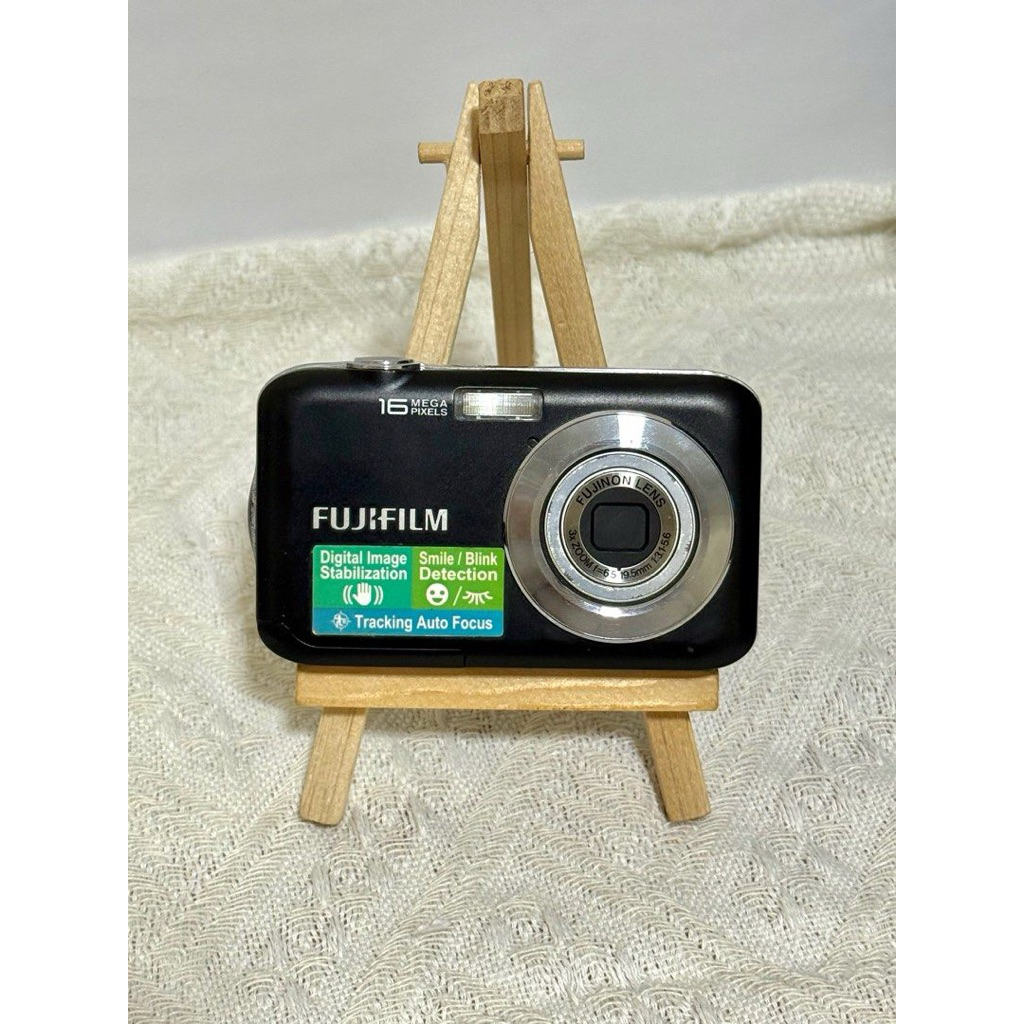 Fujifilm Finepix jv 250 - Camera/film/video/drone/camera pocket