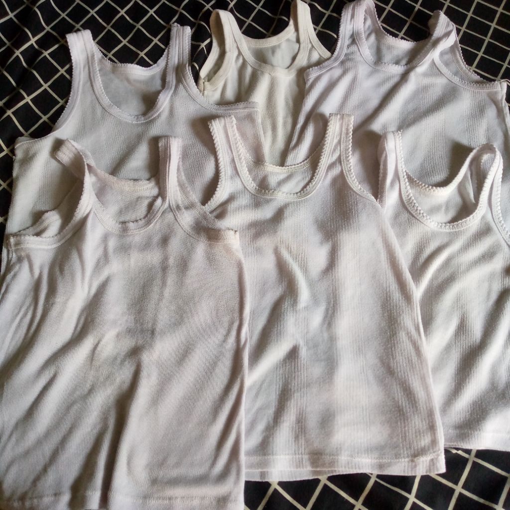 kaos kotang preloved 6pcs