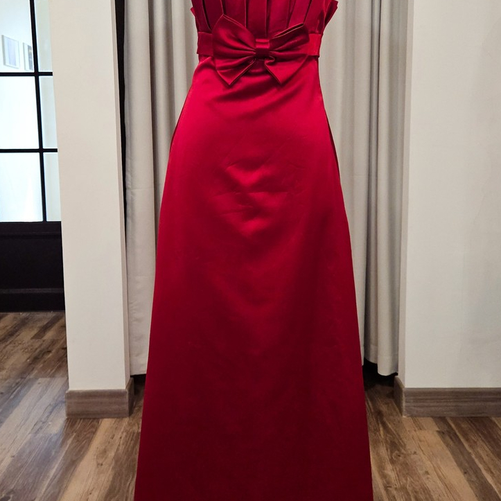 PRELOVED Red Prom Party Sangjit Strapless Dress