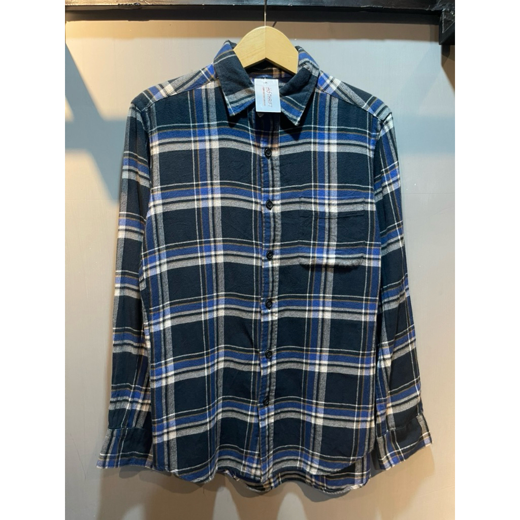 Kemeja Flannel Uniqlo Veterano