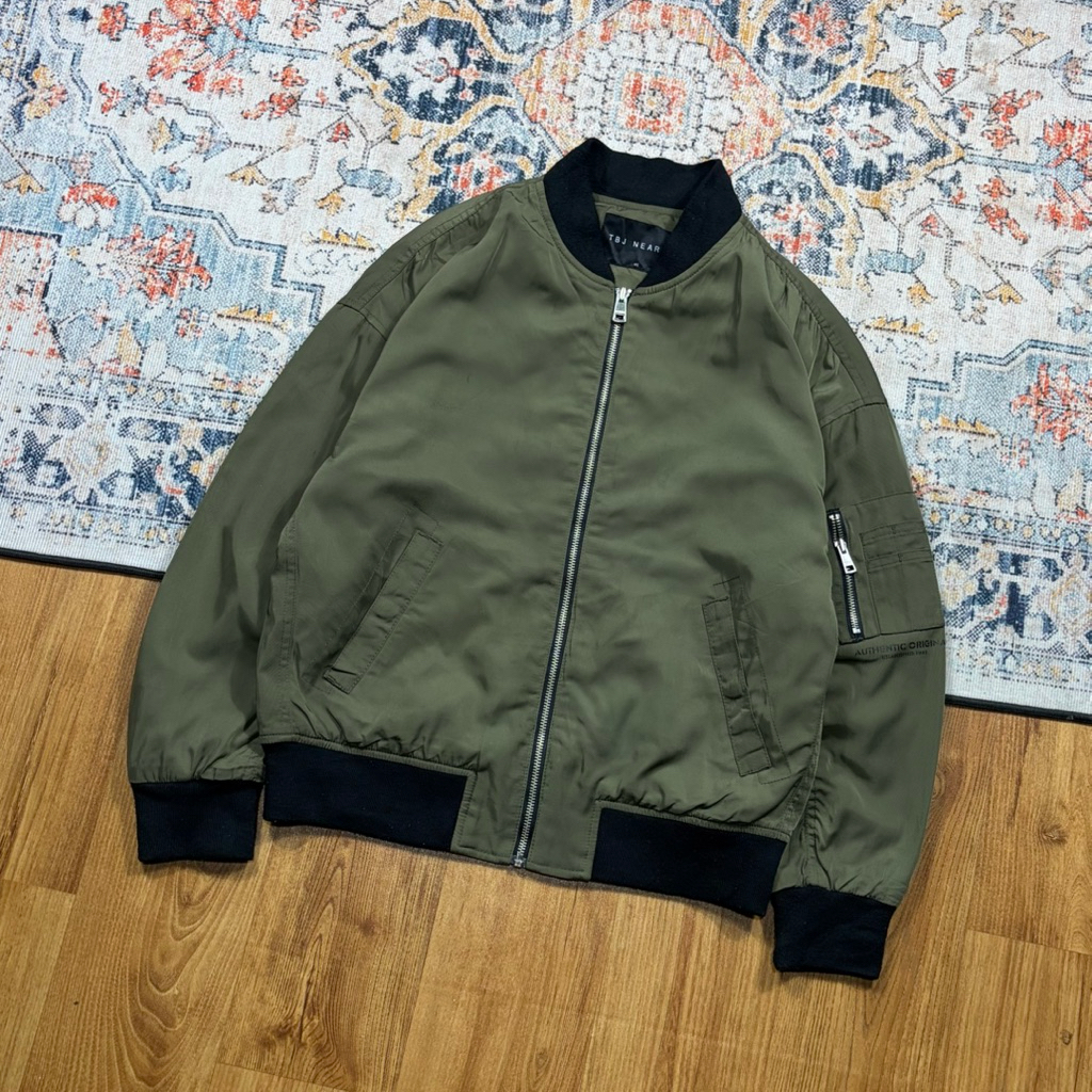 TBJ NEARBY BOMBER JACKET