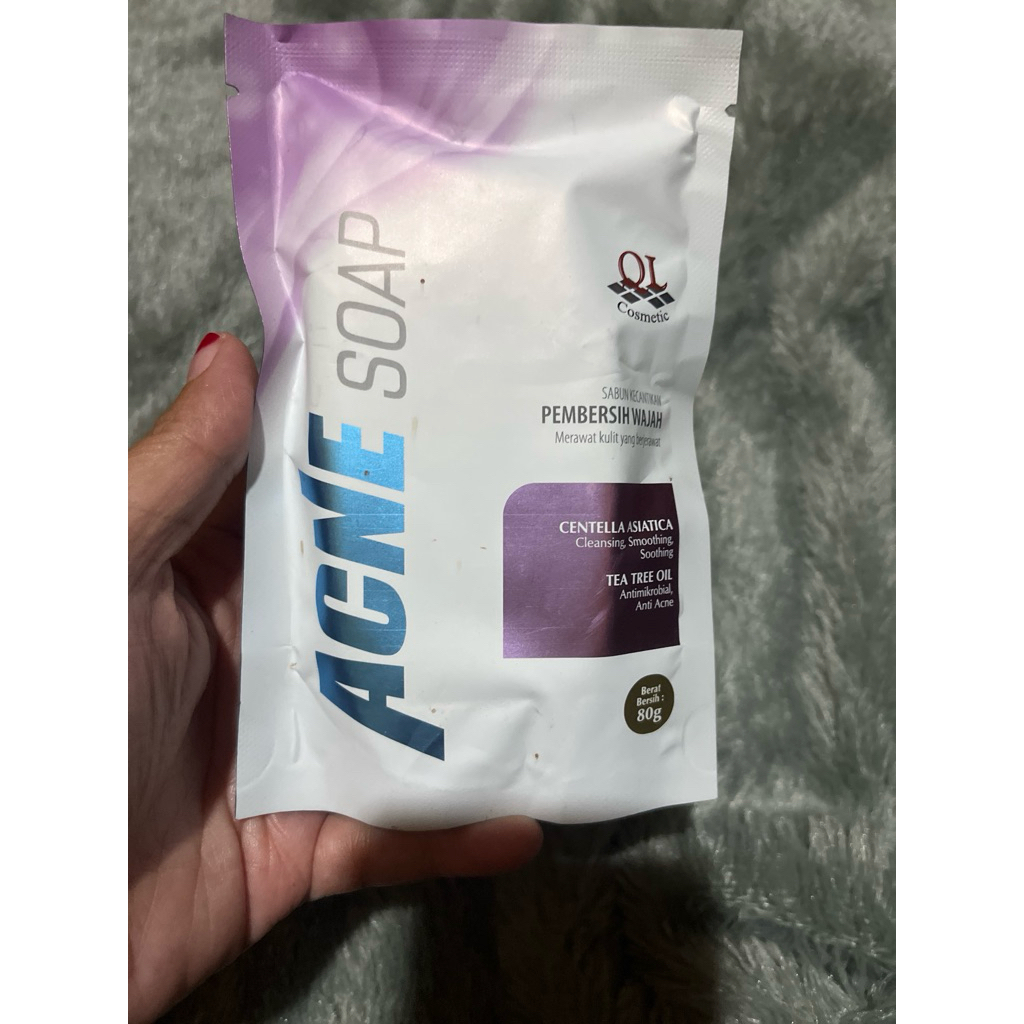 QL Acne Soap