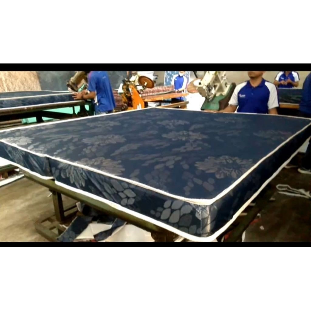 (CARGO) KASUR BUSA JUMBO LIPAT 2 MW AMERICAN PILLO