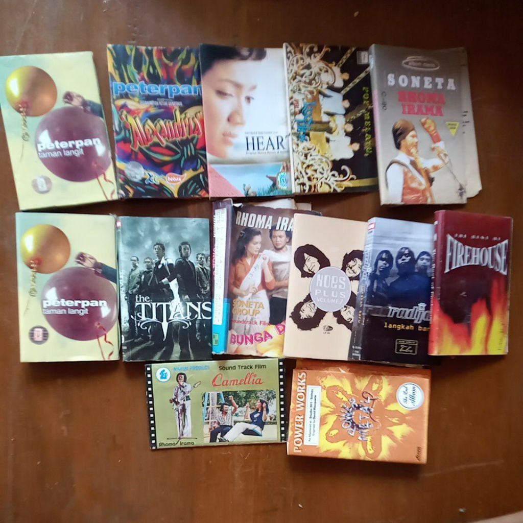COVER KASET PITA
