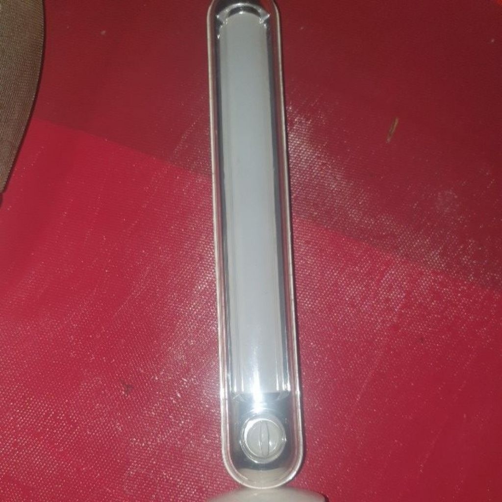lampu led emergency meek krisbow  bekas.