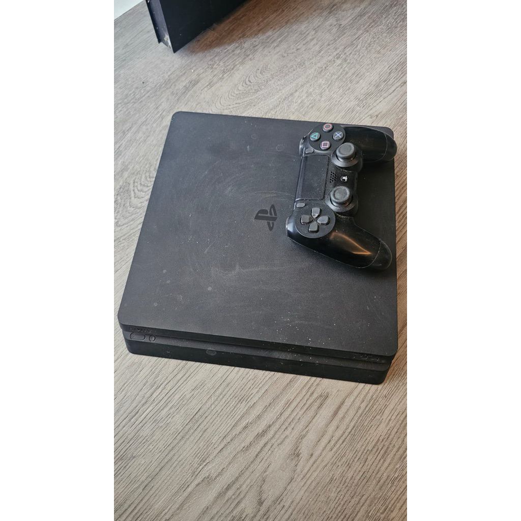 ps4 slim ori 1tb