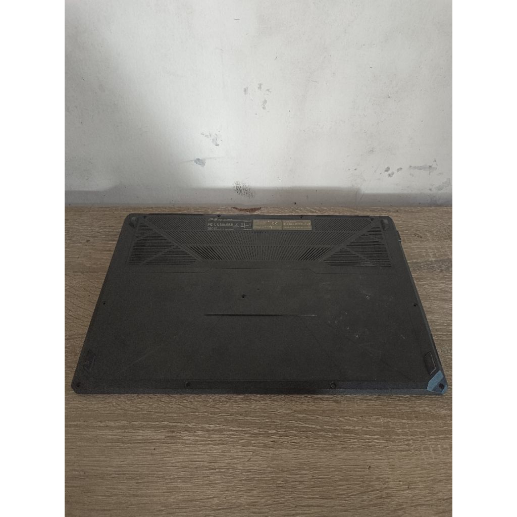 Casing Cassing Case Kesing Bottom bagian bawah laptop Asus ROG FX504 FX504G FX504GE FX504GD FX504GM