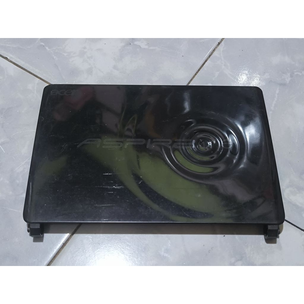 casing cover lcd Acer d270 bonus engsel