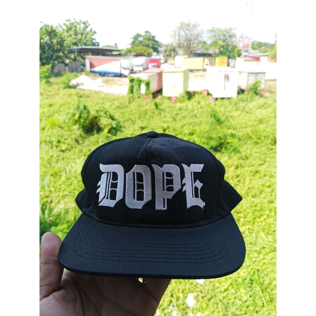 topi snapback Dope
