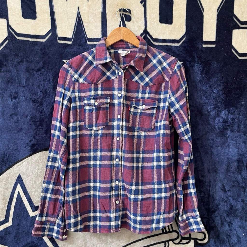 Kemeja Flanel Levis