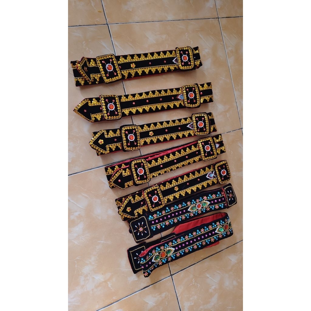 Sabuk epek timang