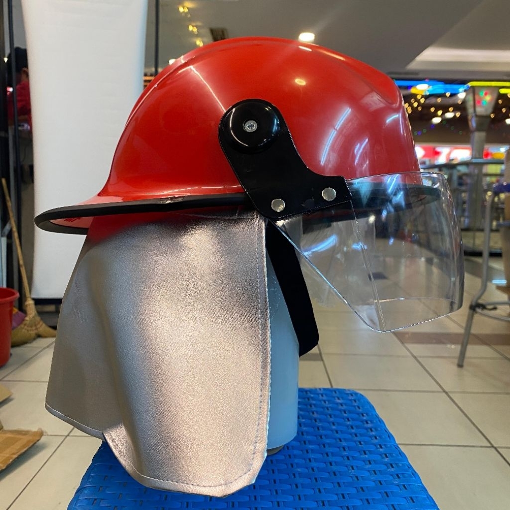 Helm Safety Pemadam Kebakaran Merk JHI - Safety Helmet Pemadaman kebakaran Murah