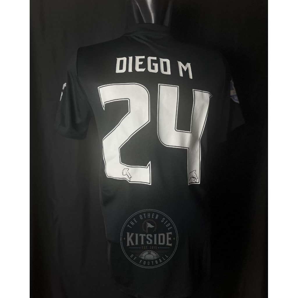 [USED] Jersey Original Borneo FC Away 2018/19 *M* - Diego Michels