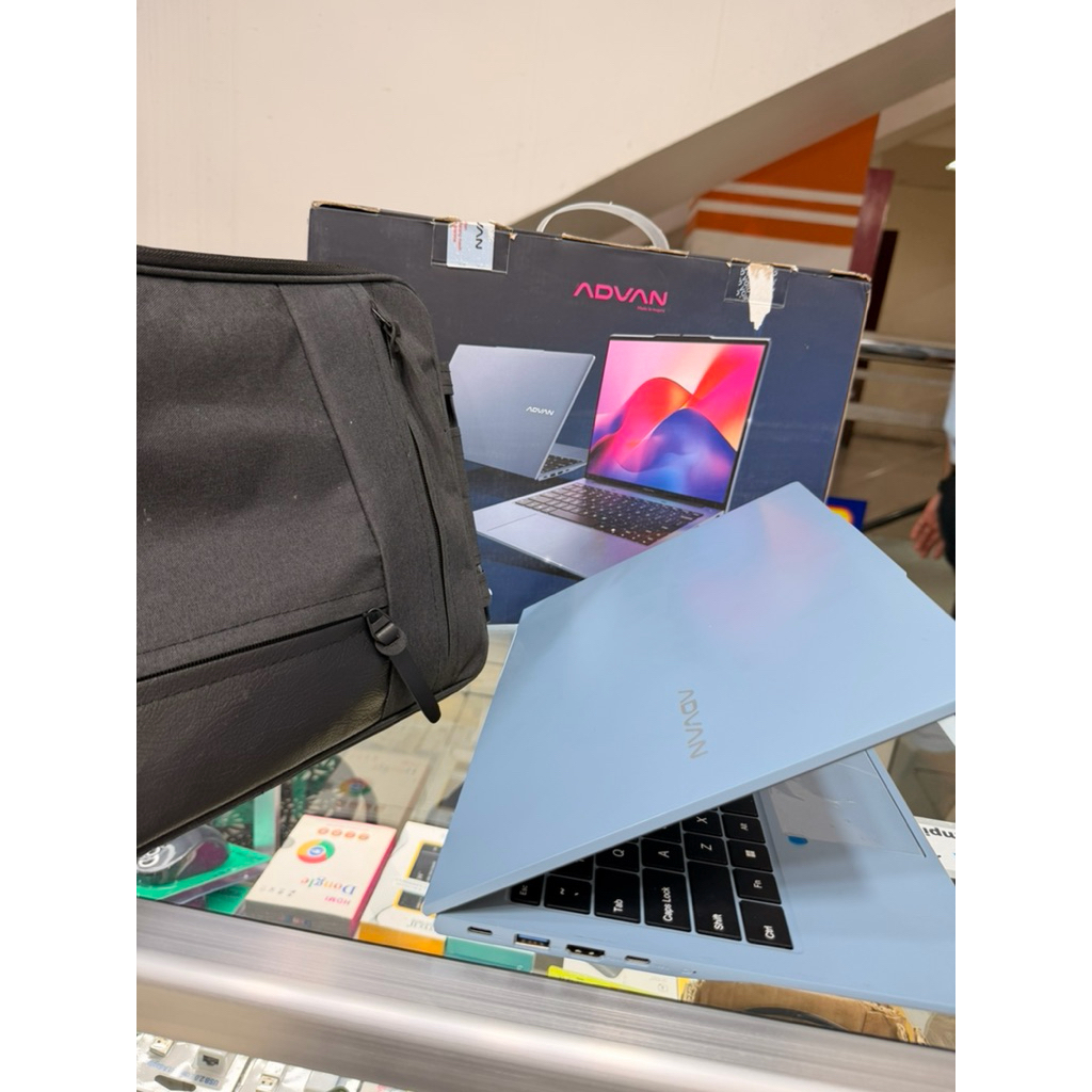 laptop laptop second bekas Masih garansi resmi advanADVAN workMATE RYZEN 5 3500 vga 2gb mulus fullse