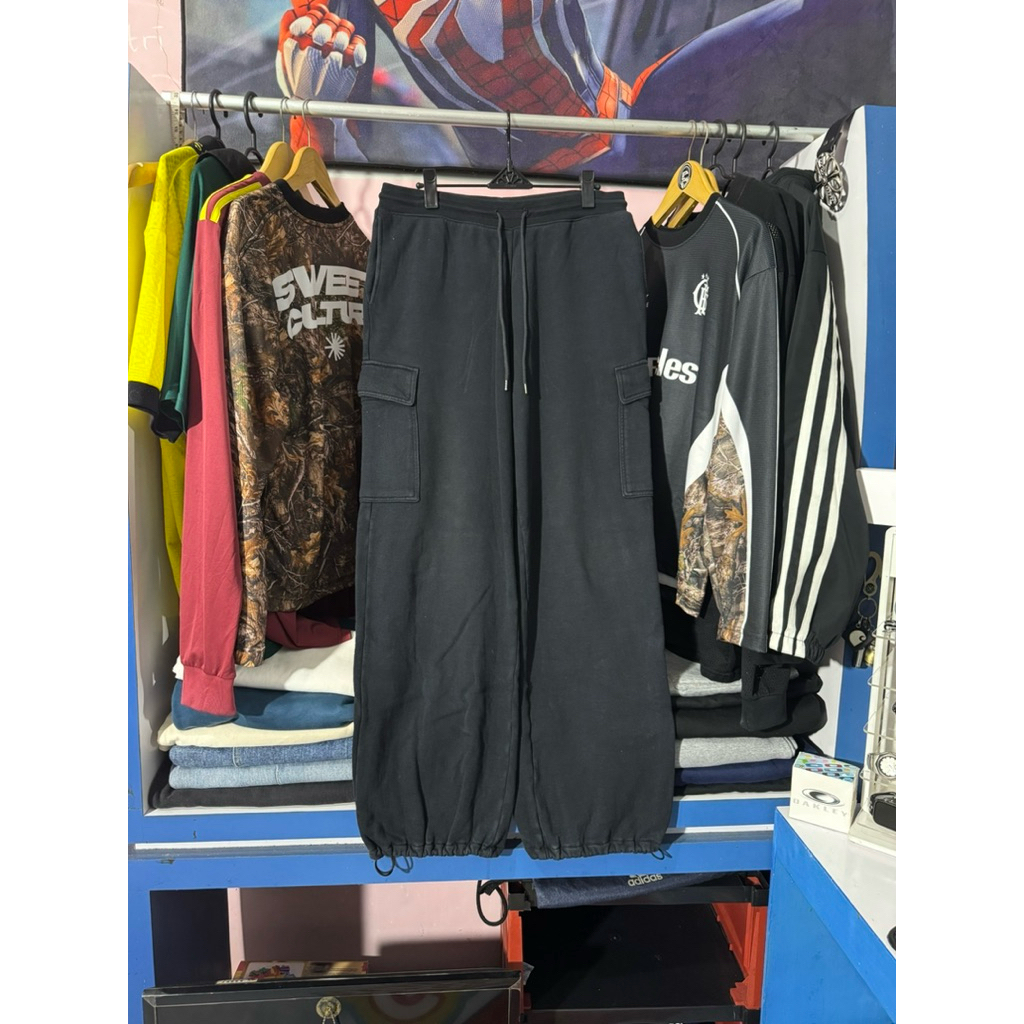 cargo sweatpants uniqlo