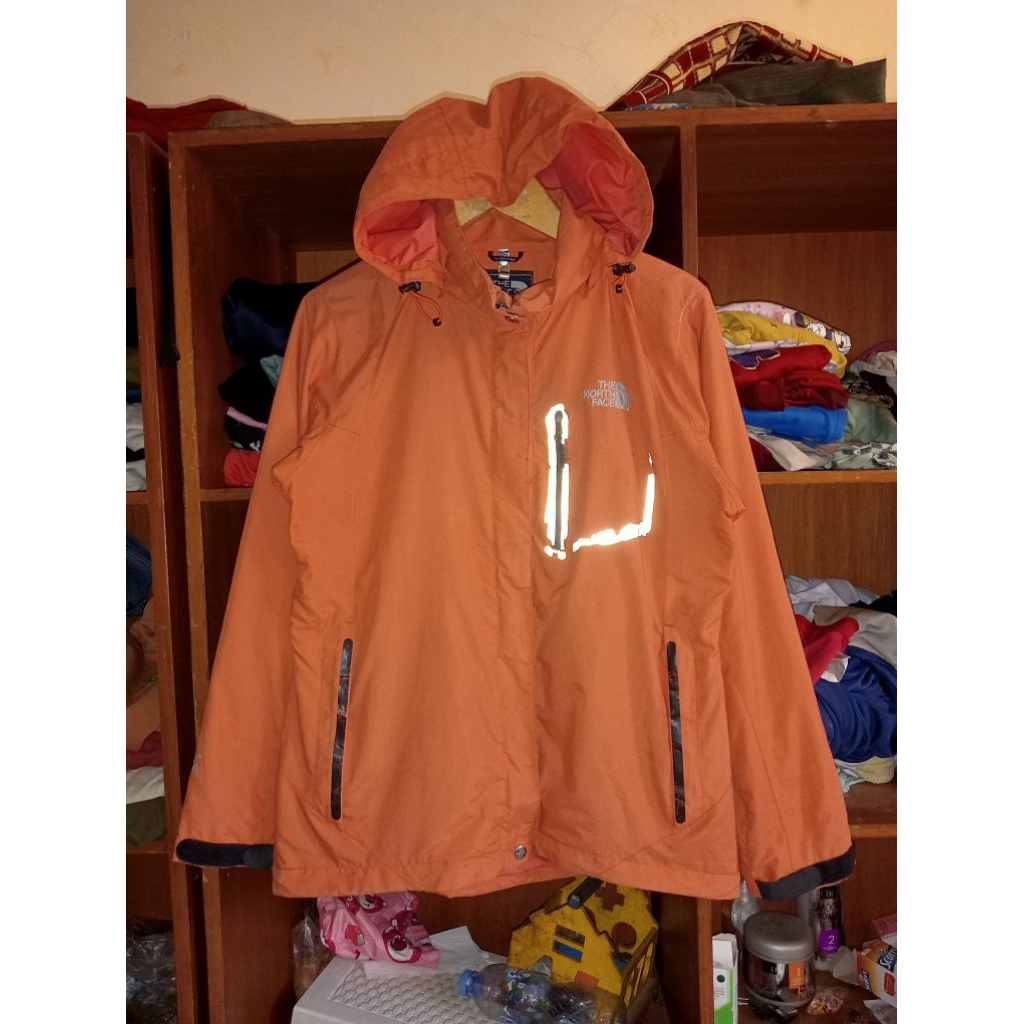 TNF GROPCORE GORETEX SUMMIT SERIES