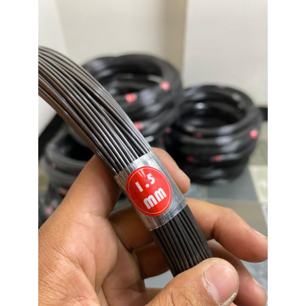 jeruji fiber warna hitam 1,5mm 100meter