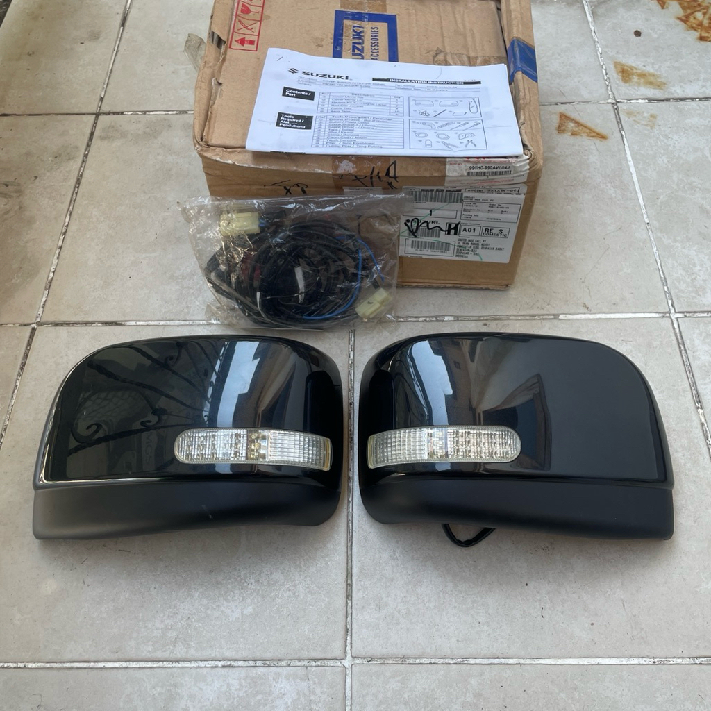 TUTUP BATOK COVER SPION LAMPU SEIN SUZUKI KARIMUN WAGON R GS SET ORIGINAL SUZUKI ACCESSORIES (SGA) 9