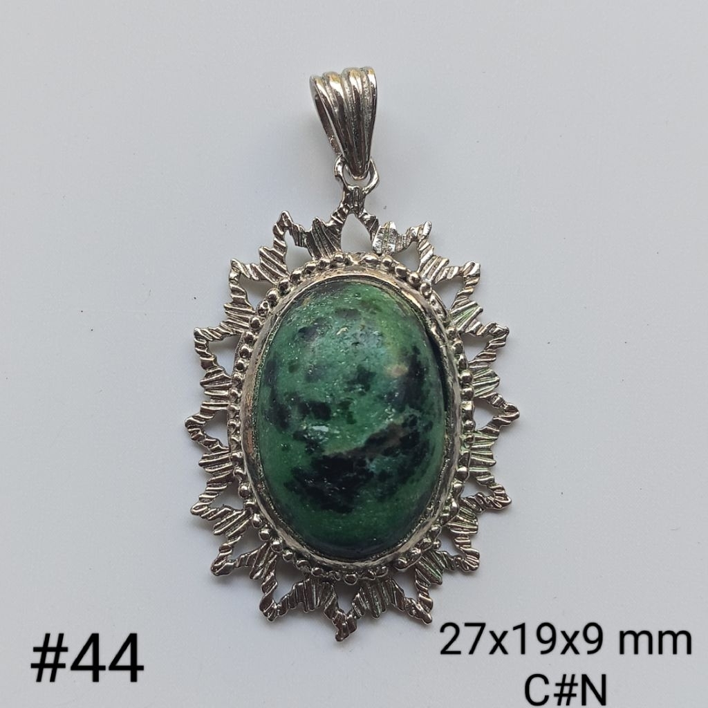 liontin batu permata natural Ruby in zoisite #44