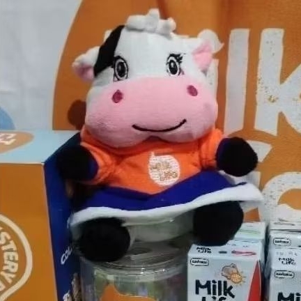 Boneka Milli Milk Life+Gelas hologram+Spunbag