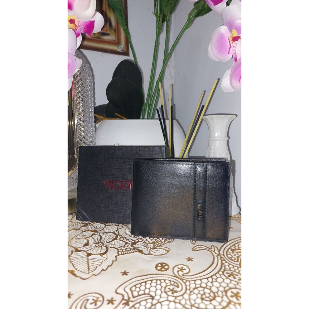 dompet tumi cowok