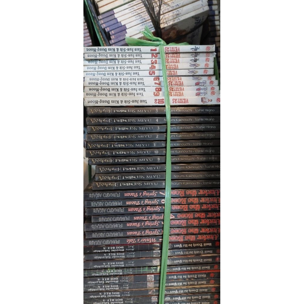 Komik Veritas Vol 1-10