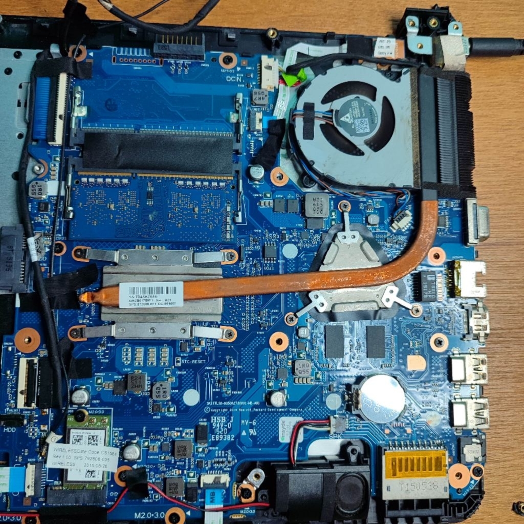 Mainboard hp 14 tpn 1120 u amd  dan intel
