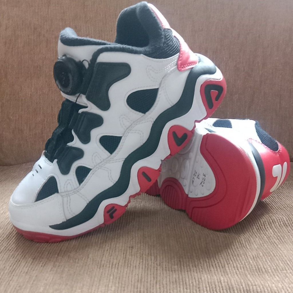 S332 sepatu34 FILA JAGGER BOA Anak kulit Preloved