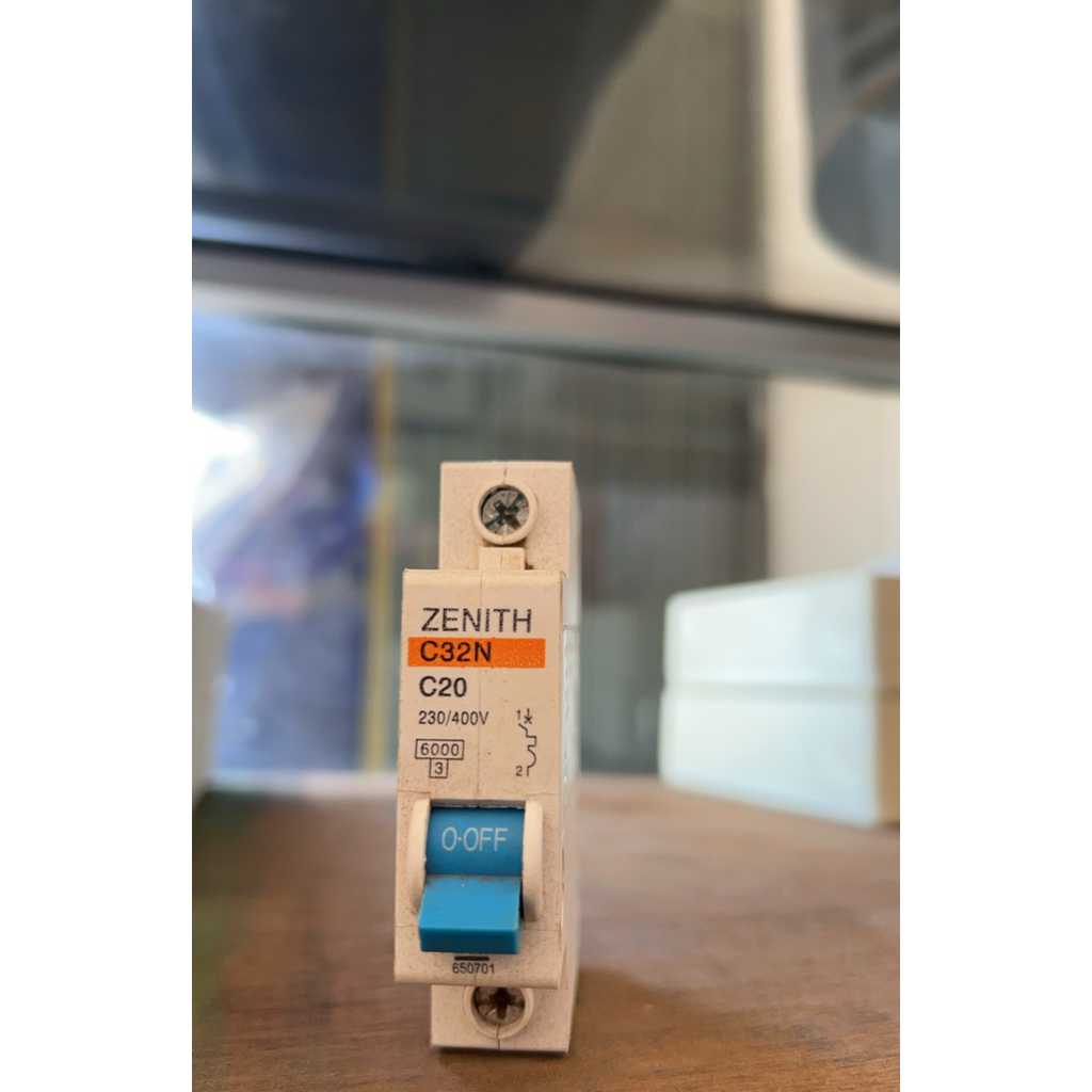 mcb C20 Zenith C32N