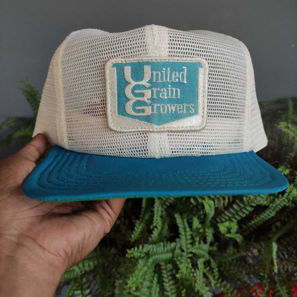 TOPI VINTAGE USA FULL MESH PATCH TRUCKER
