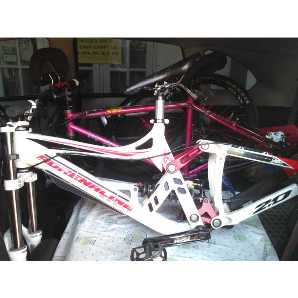 sepeda gunung down hill Adrenaline Agent DH 2.0 frame warna original, suspensi rockshox depan belaka