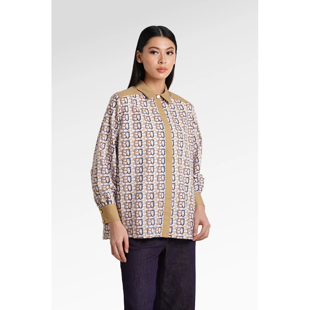 BENANG JARUM MONO SIGNATURE SHIRT YUZU NEW BUKAN SECOND PRELOVED BEKAS BALIKPAPAN SAMARINDA BS LADY 