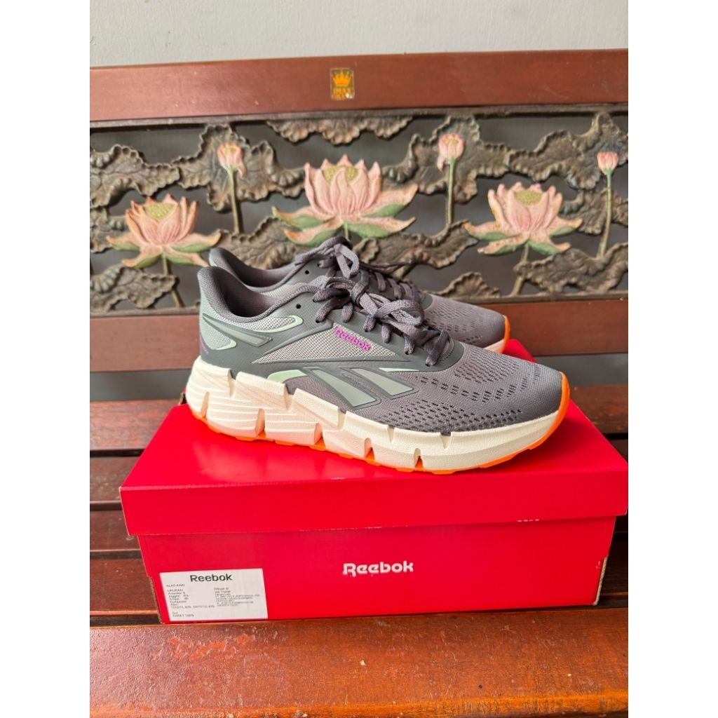 Reebok Zig Dynamica 6 Women's- Grey