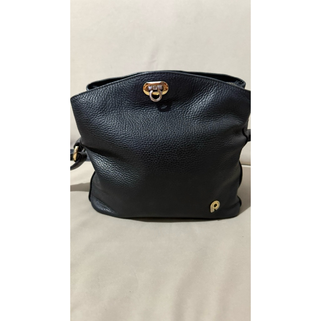 TAS SELEMPANG PAPILLON SECOND,TAS KULIT PAPILLON K3301 WARNA TAS HITAM