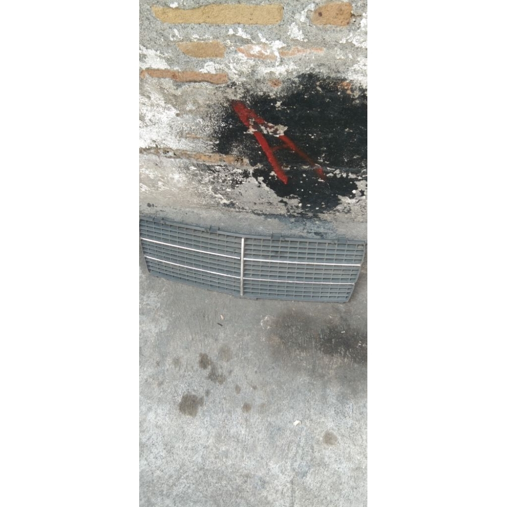 grill Mercedes Benz w202 original