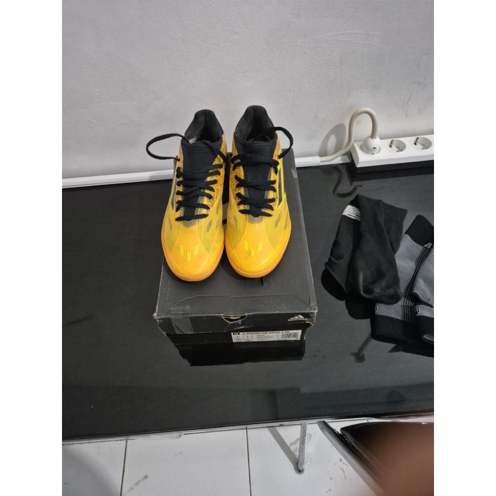 sepatu futsal adidas x speedflow messi.3 indoor