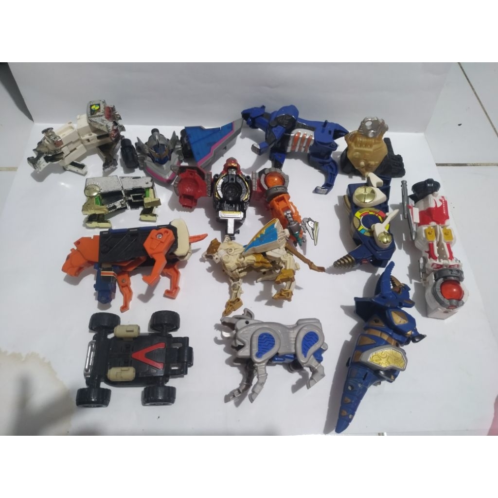 part zord/part megazord/power rangers loose junk