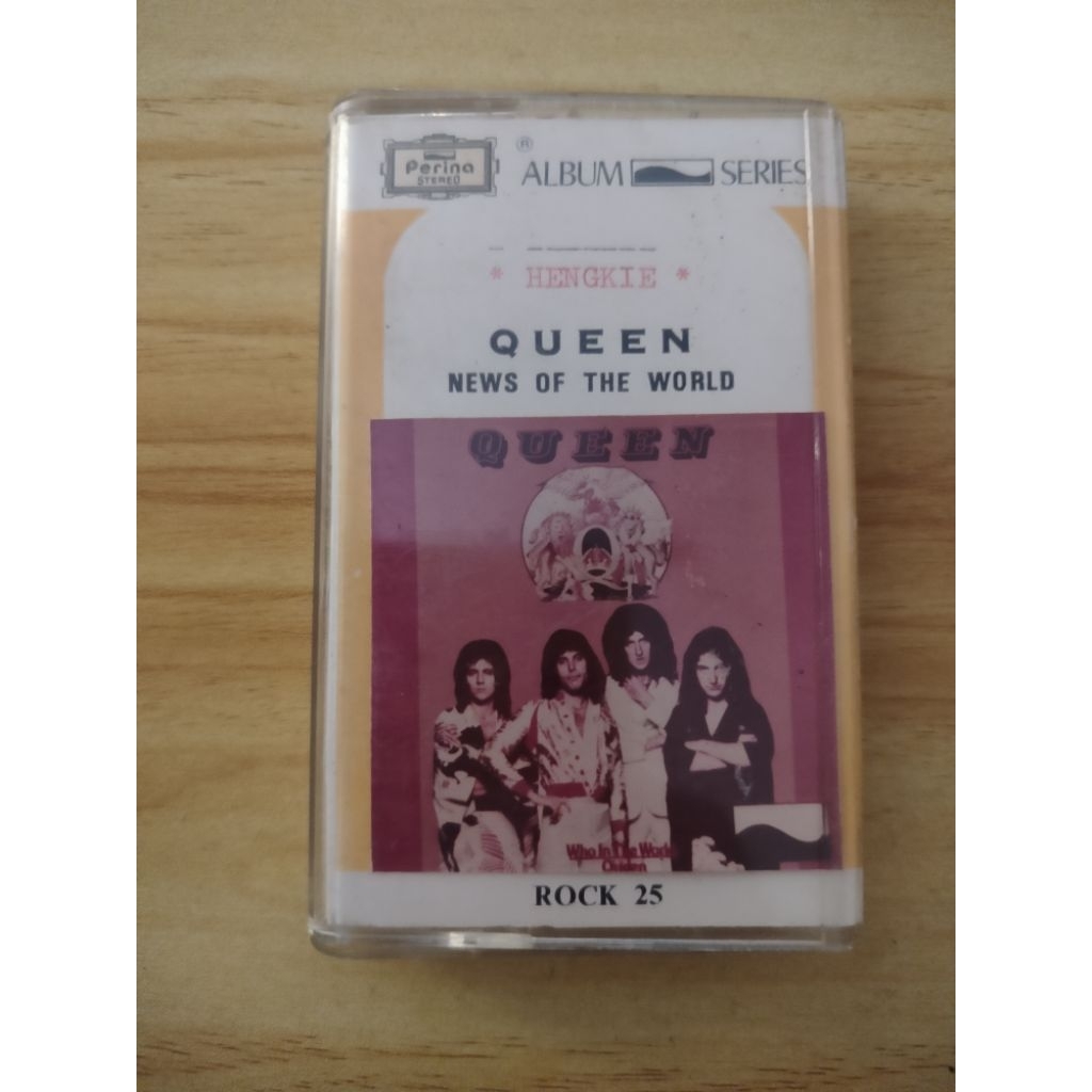 kaset pita queen