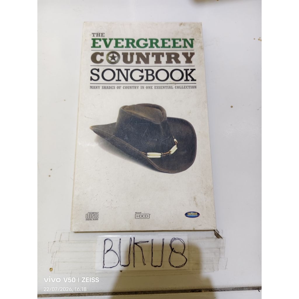 buku the evergreen country songbook