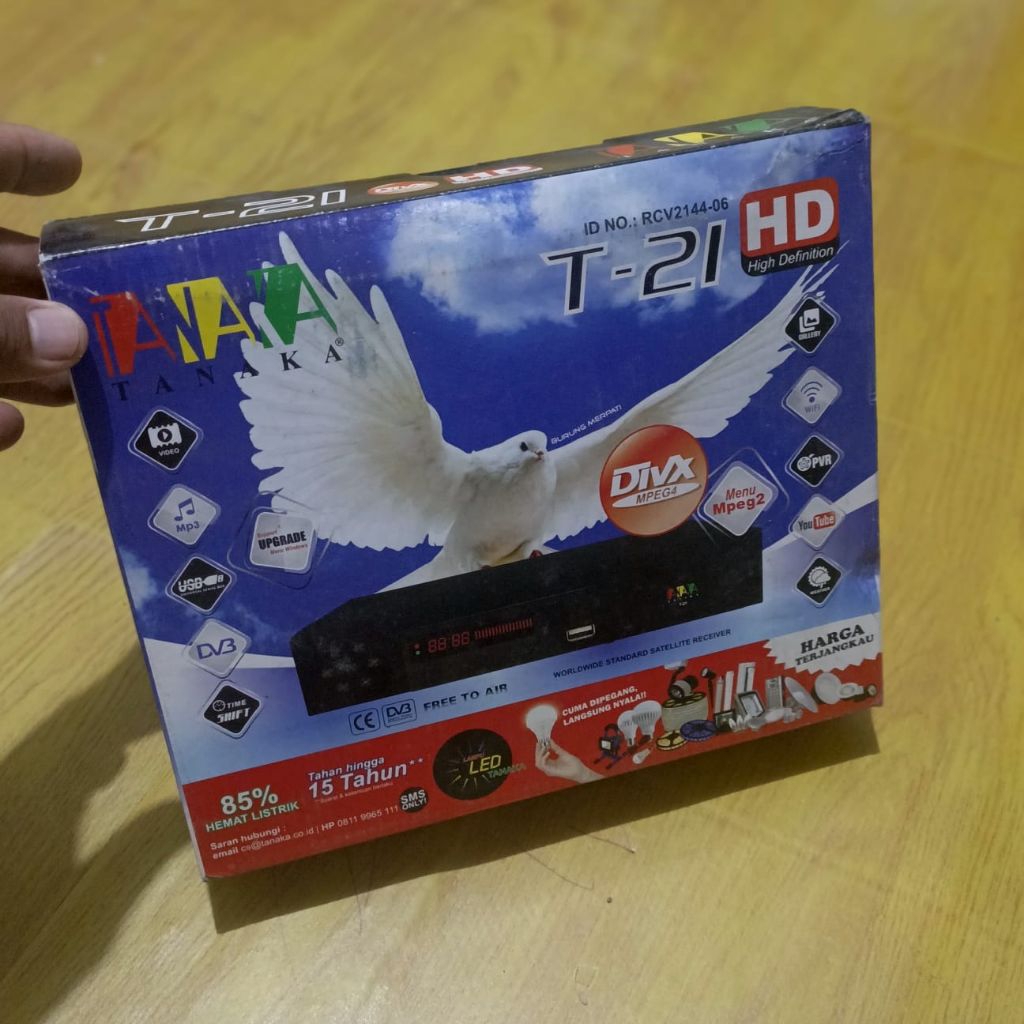 RECEIVER PARABOLA FTA TANAKA T21 MERPATI MPEG4 HD