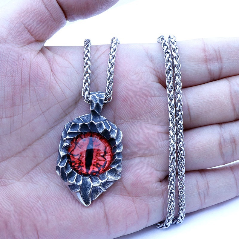 Kalung Liontin Mata Iblis Ruby Stainless Steel Vintage Pria Merah Biru