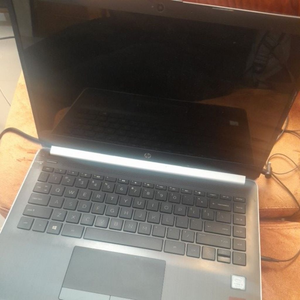 Laptop HP core i7 gen8