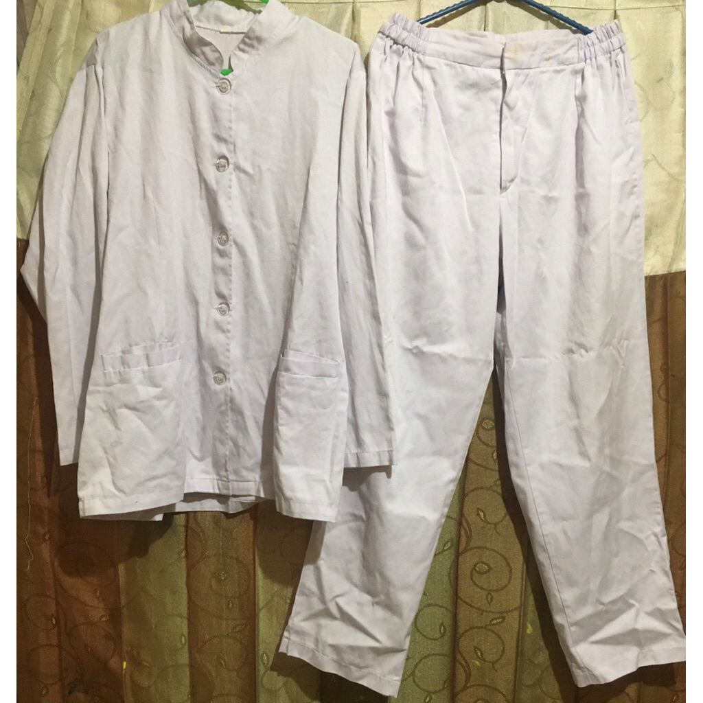 PRELOVED SERAGAM PERAWAT WANITA TANGAN PANJANG