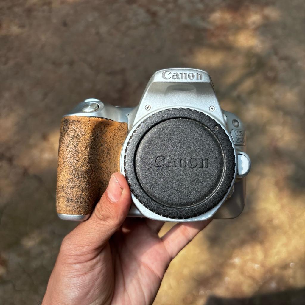 canon 200d body only