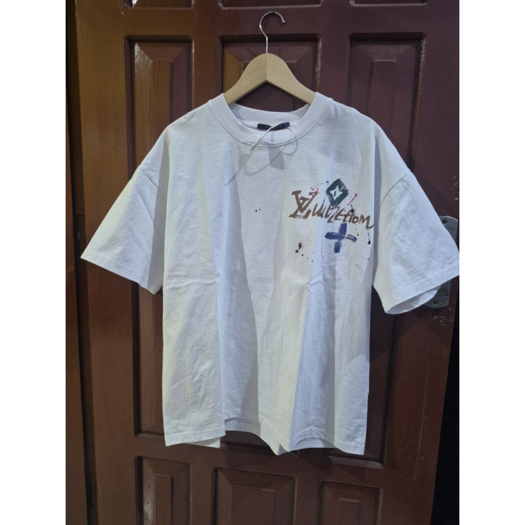 baju louis vuitton motif lukis reguler fit