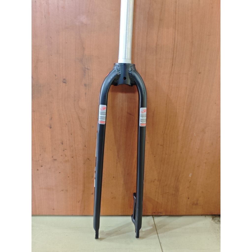FORK RIGID OVERSIZE 700C DISC ALUMUNIUM