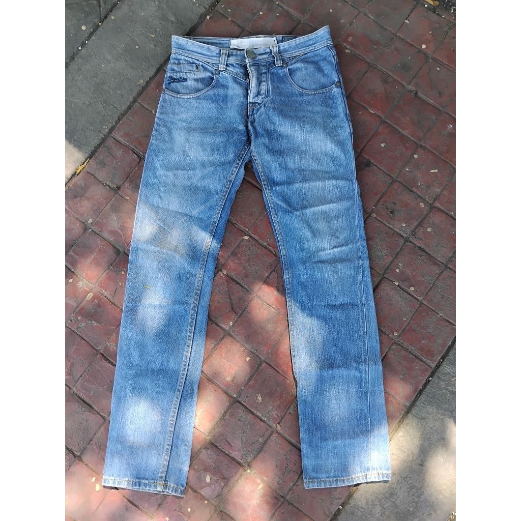 Celana Denim Superdry Selvedge.