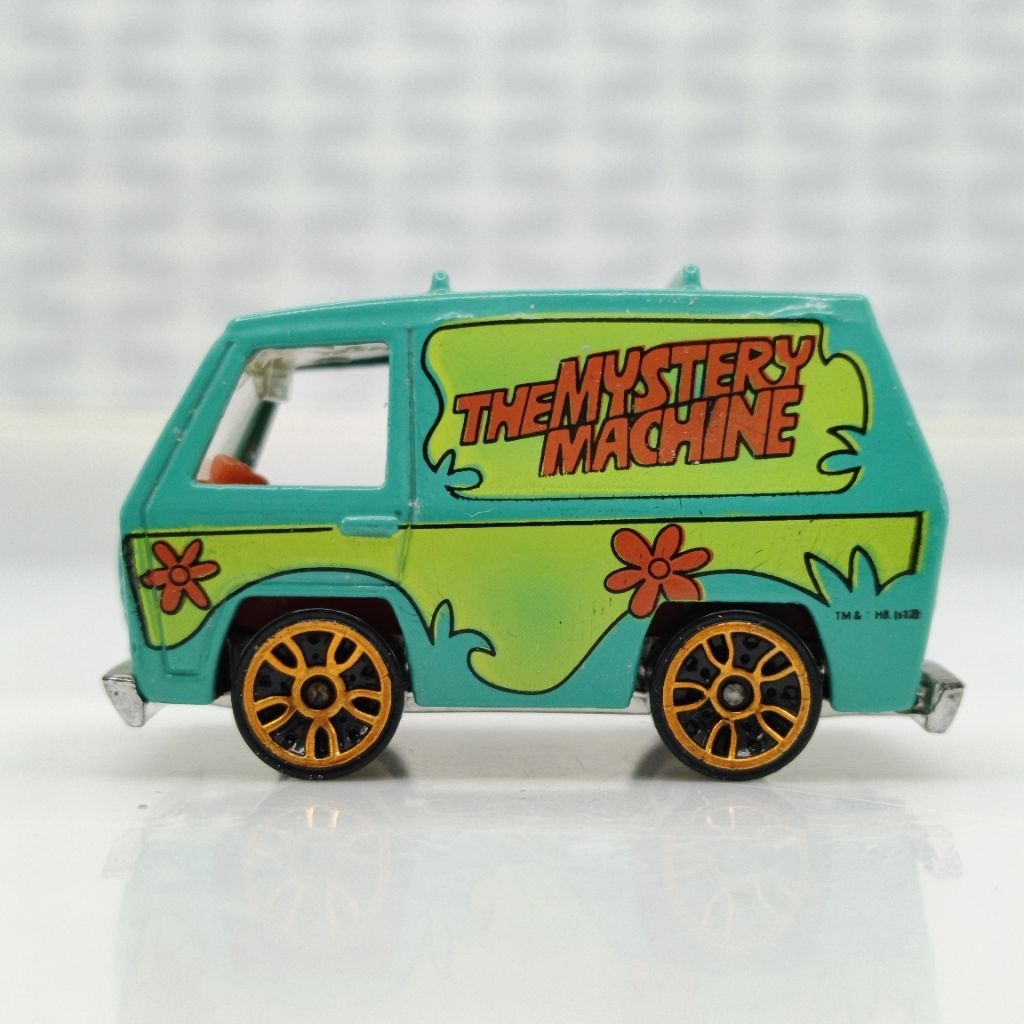 HOT WHEELS THE MYSTERY MACHINE SCOOBY DOO *HW IMAGINATION (LOOSE)