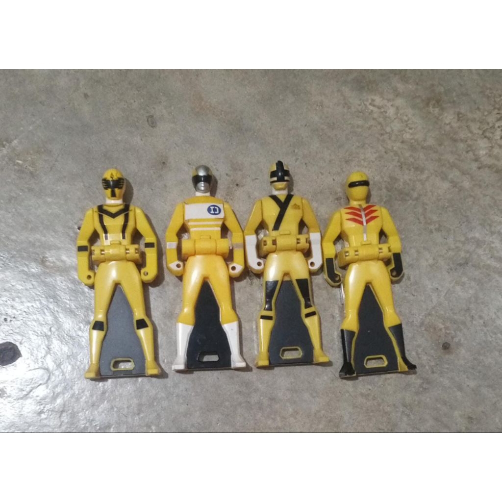 ranger key Yellow Super Sentai Power ranger key Loose key (baca deskripsi)