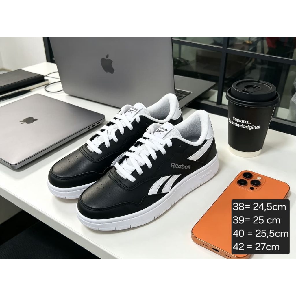 sepatu tenis reebok original warna hitam sepatu casual reebok